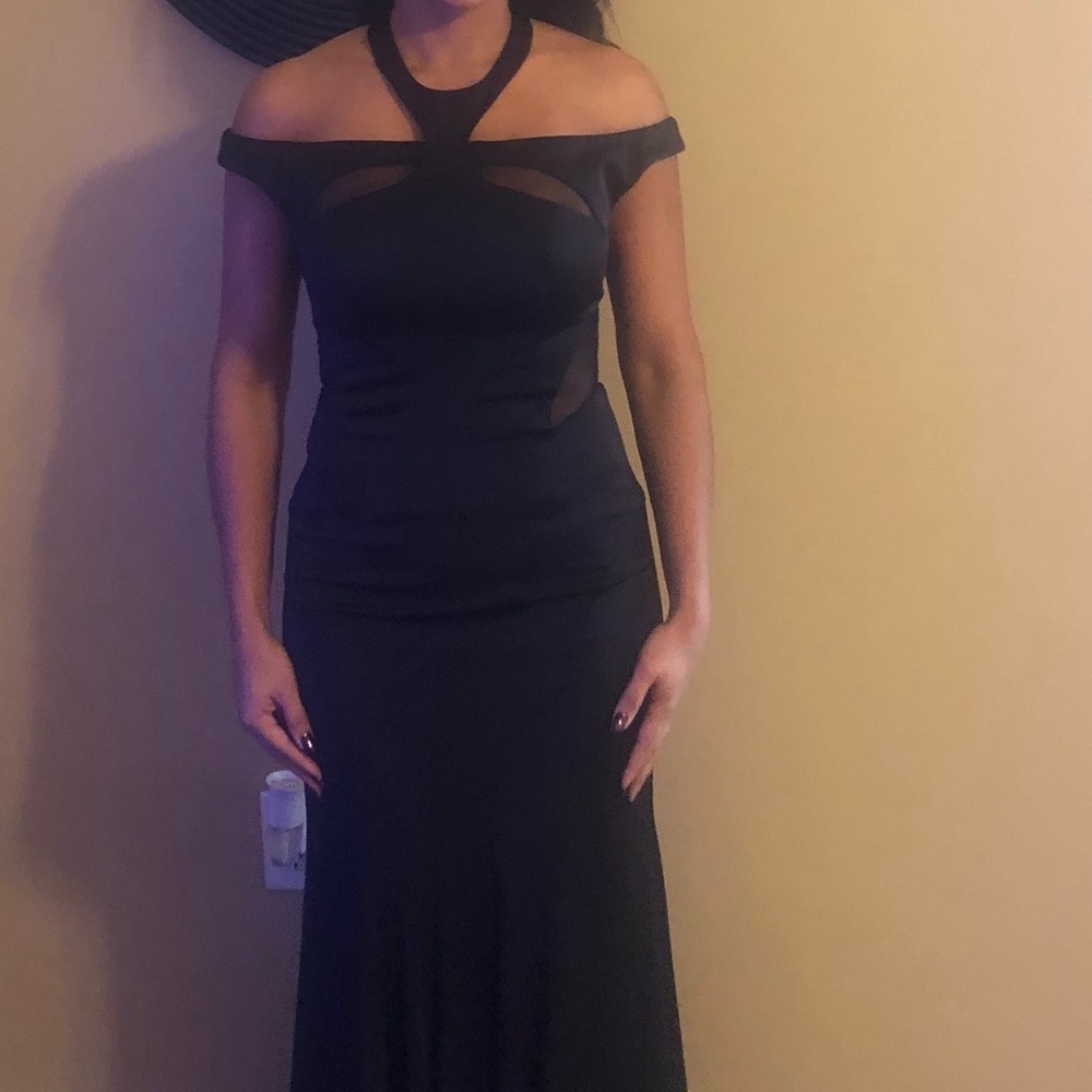 Beautiful size 6 formal/Mardi Gras/prom dress